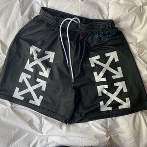 Off-white shorts